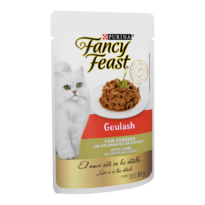 Purina® Fancy Feast® Goulash Cordero Alimento Húmedo para gatos adultos (paquete con 12 sobres)
