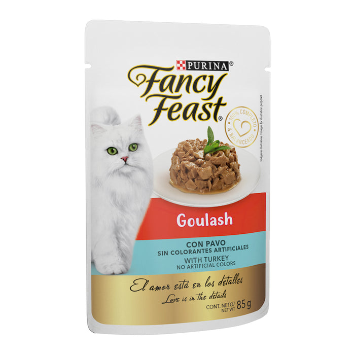 Purina® Fancy Feast® Goulash Pavo Alimento Húmedo para gatos adultos (paquete con 12 sobres)